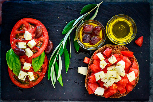 Dakos, plato típico griego. SoloCruceros.mx