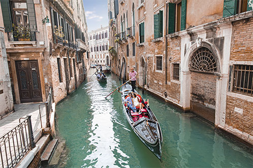 Excursiones en tierra, góndola en Venecia. SoloCruceros.mx